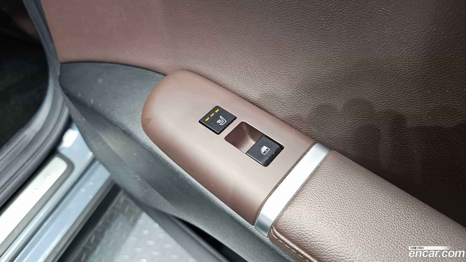 Grandeur Hyundai 2023.11-OPTION-022