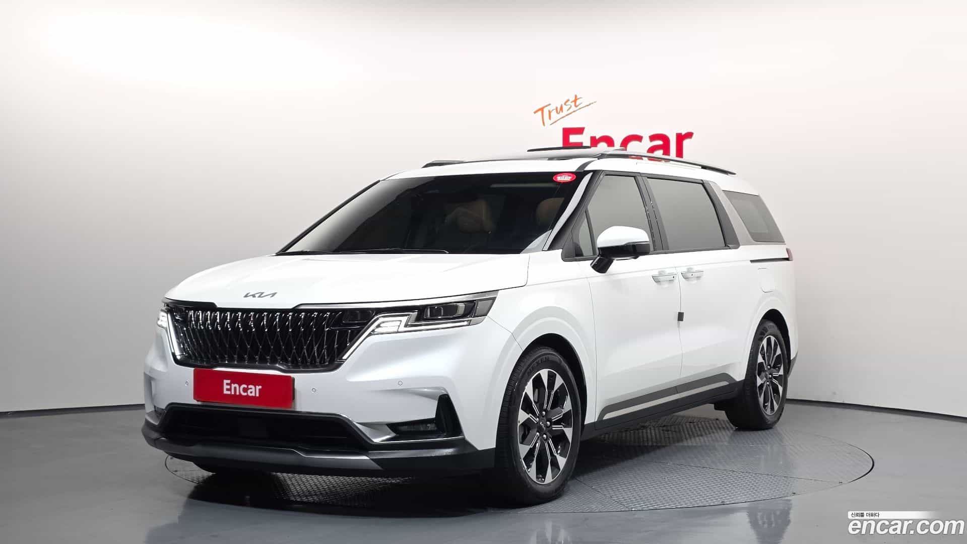 Canival Kia 2022.5-OUTER-001