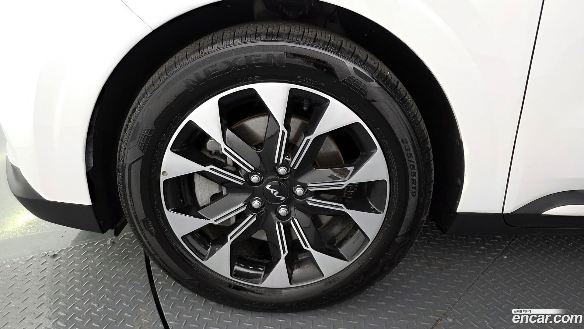 Main__Slider__Photo:Canival Kia 2022.5-4