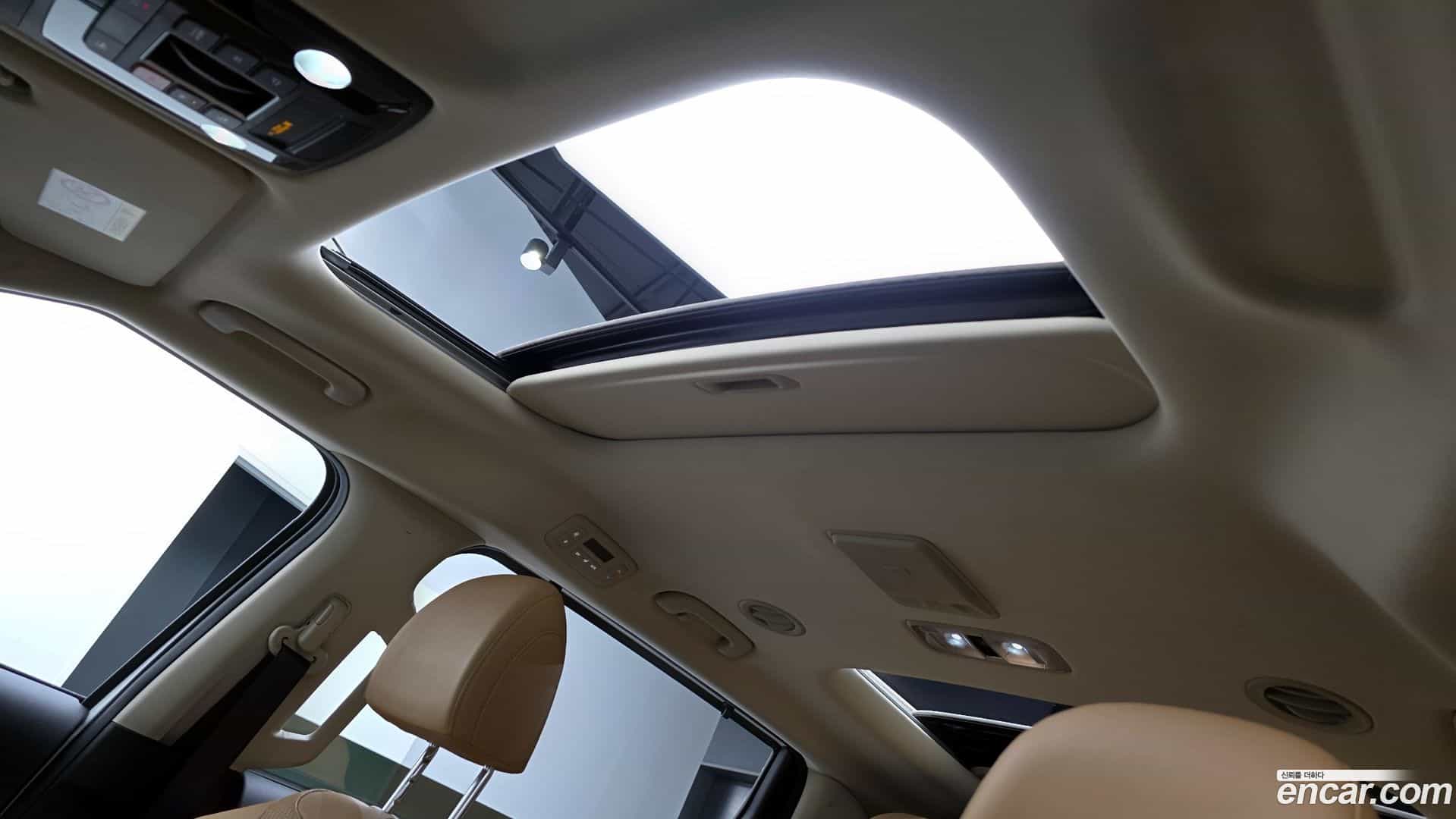 Canival Kia 2022.5-OPTION-020