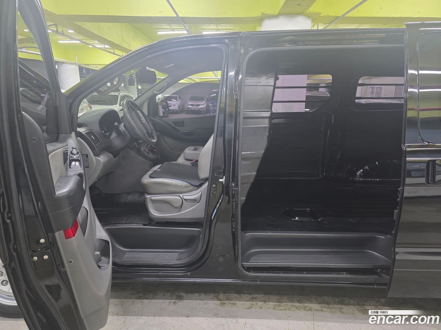 Main__Slider__Photo:Starex Hyundai 2019.10-6