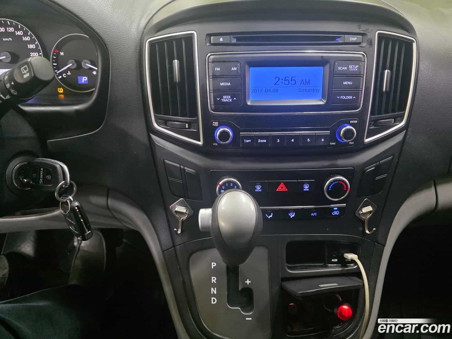 Starex Hyundai 2019.10-INNER-010