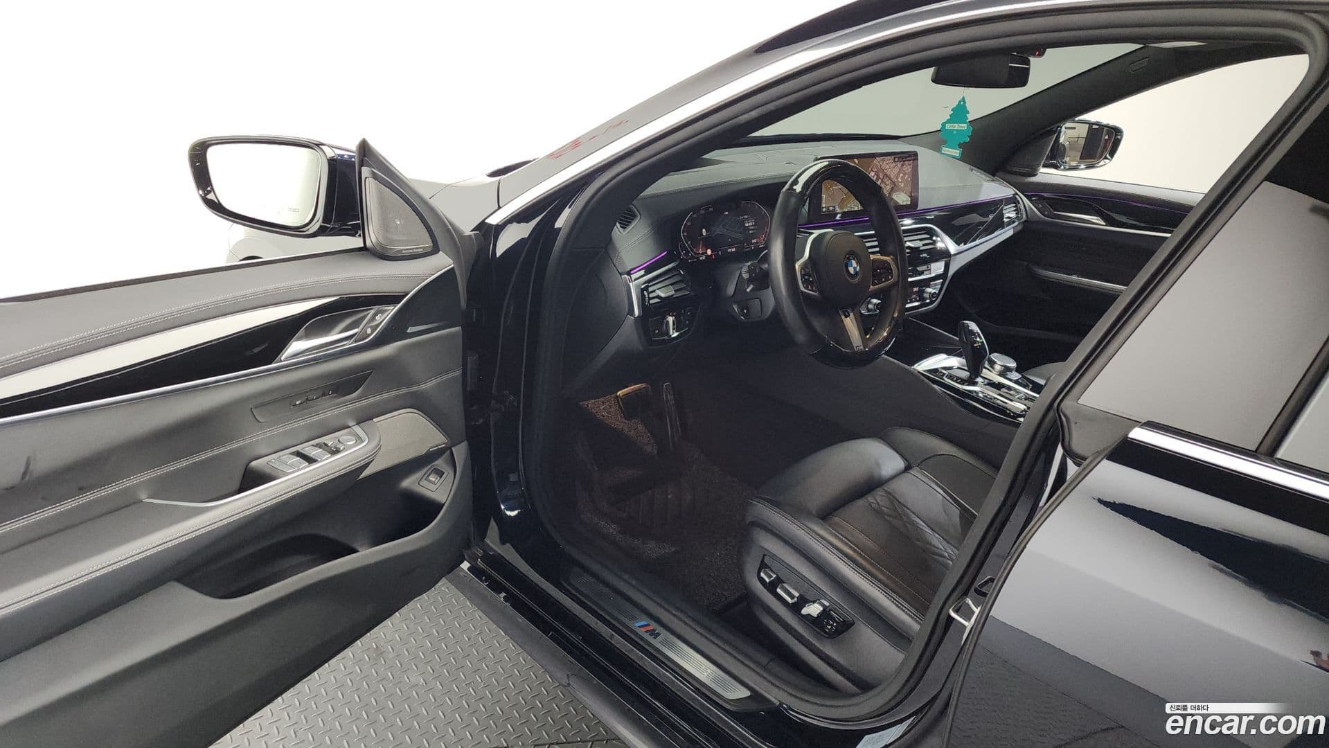 Main__Slider__Photo:Gran Turismo BMW 2020.10-9