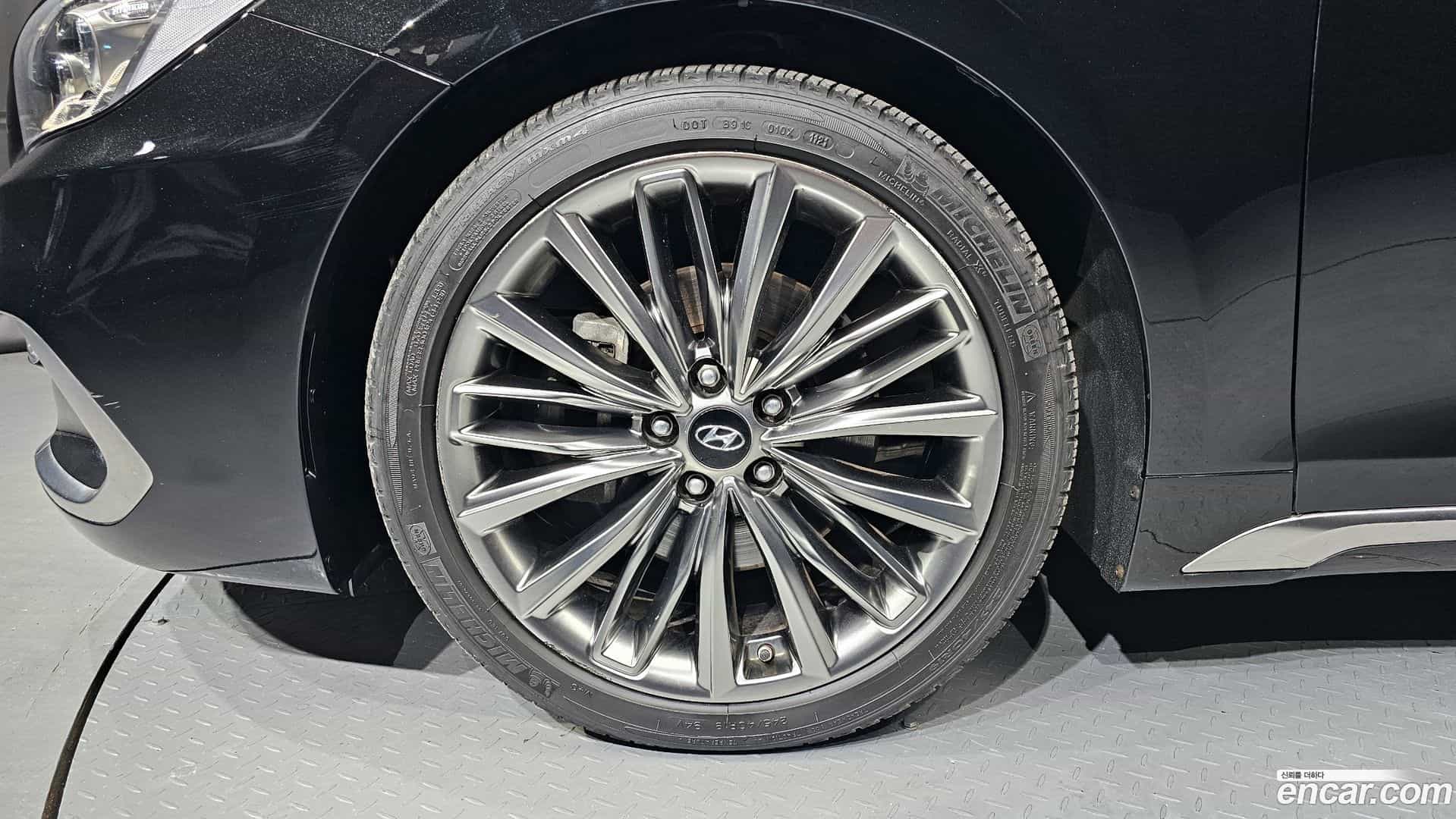 Grandeur Hyundai 2017.5-OUTER-005