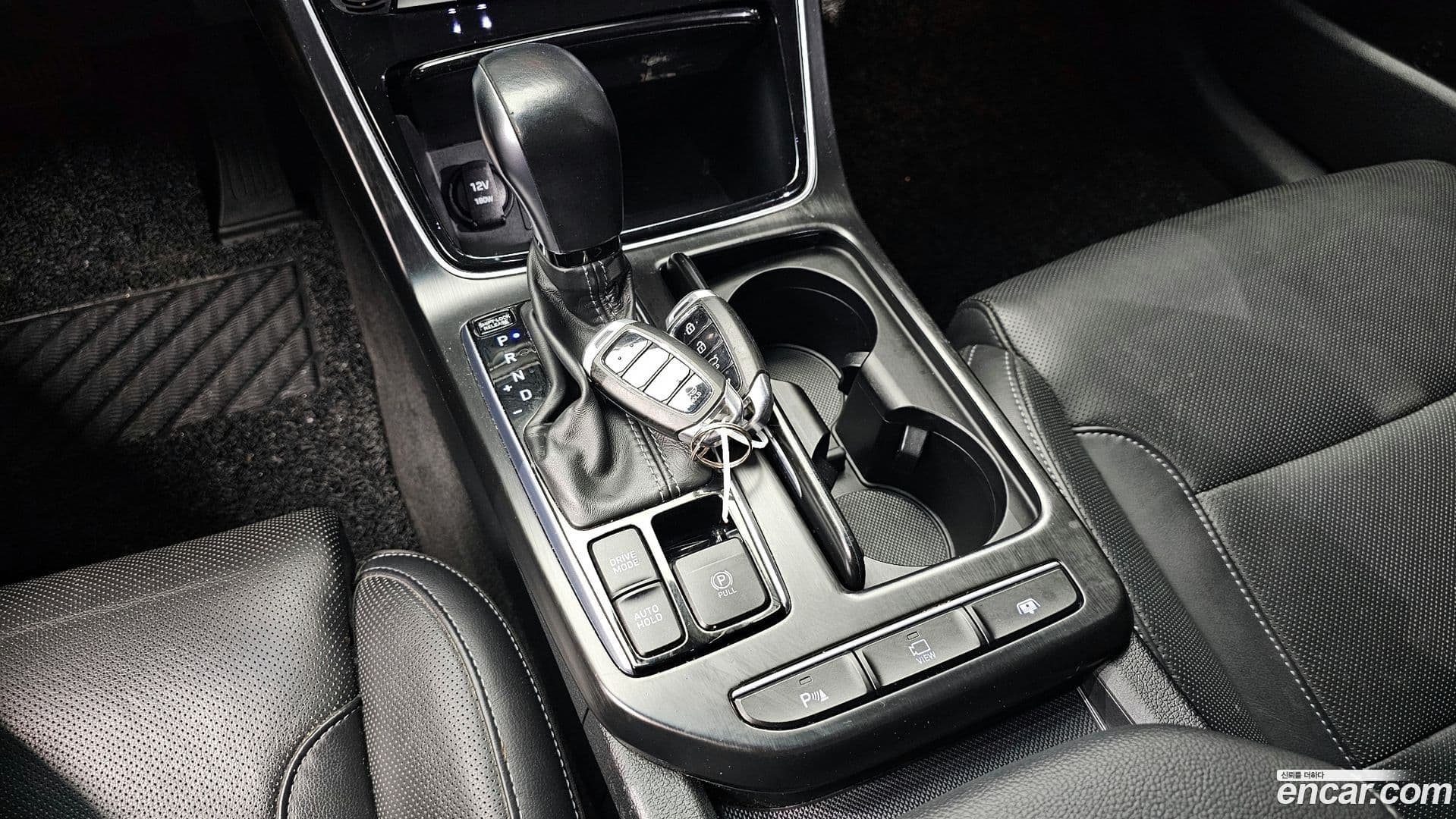 Main__Slider__Photo:Grandeur Hyundai 2017.5-8