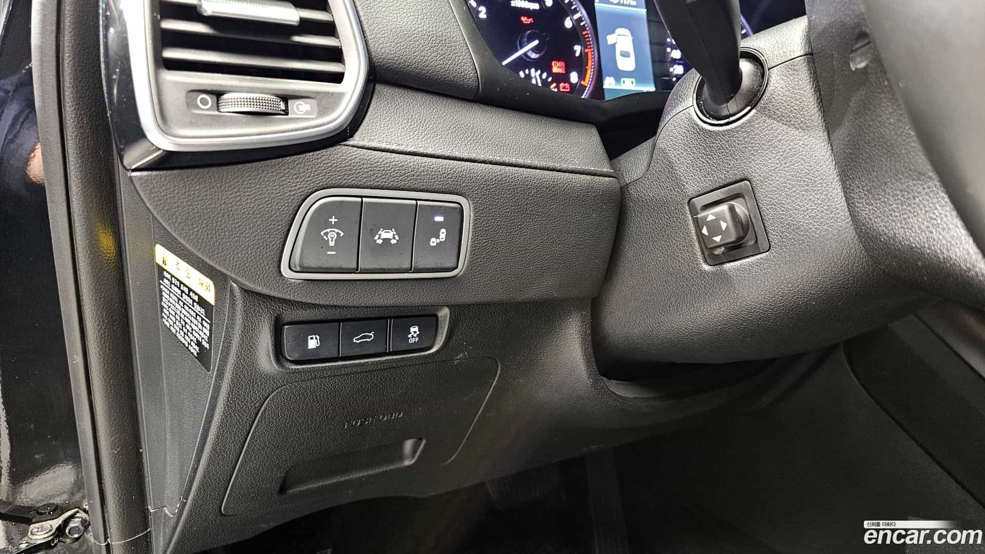 Grandeur Hyundai 2017.5-OPTION-018