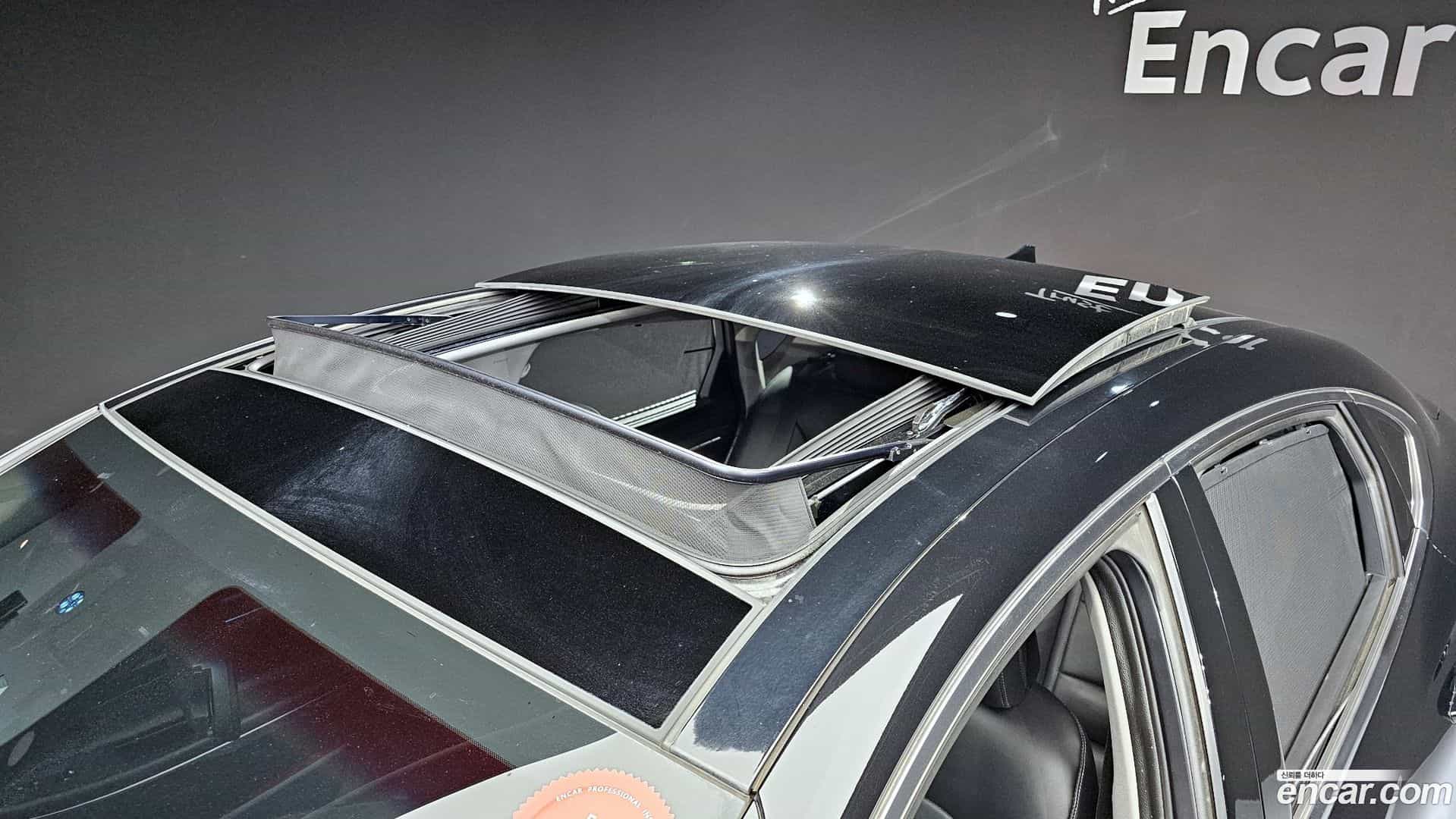 Grandeur Hyundai 2017.5-OPTION-022