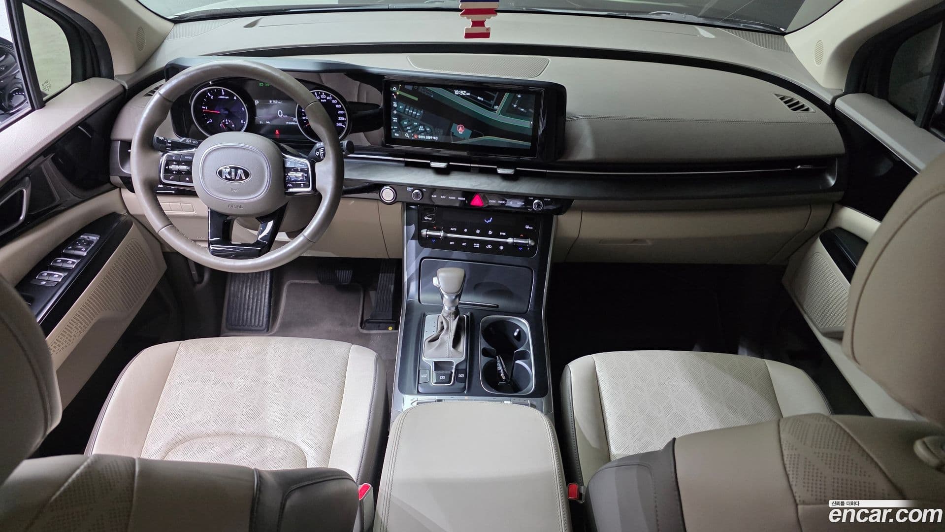 Main__Slider__Photo:Canival Kia 2020.10-6