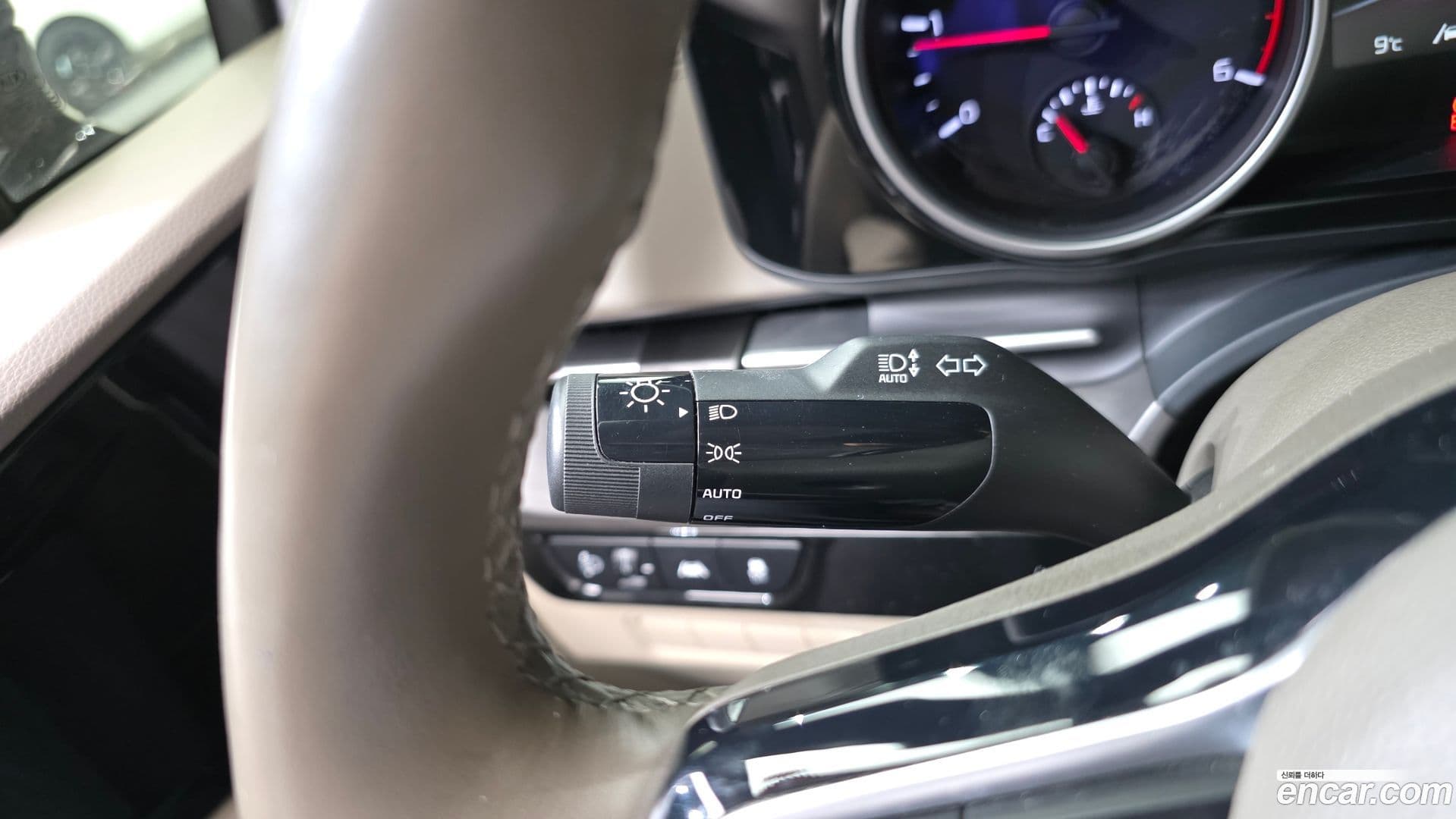 Main__Slider__Photo:Canival Kia 2020.10-15