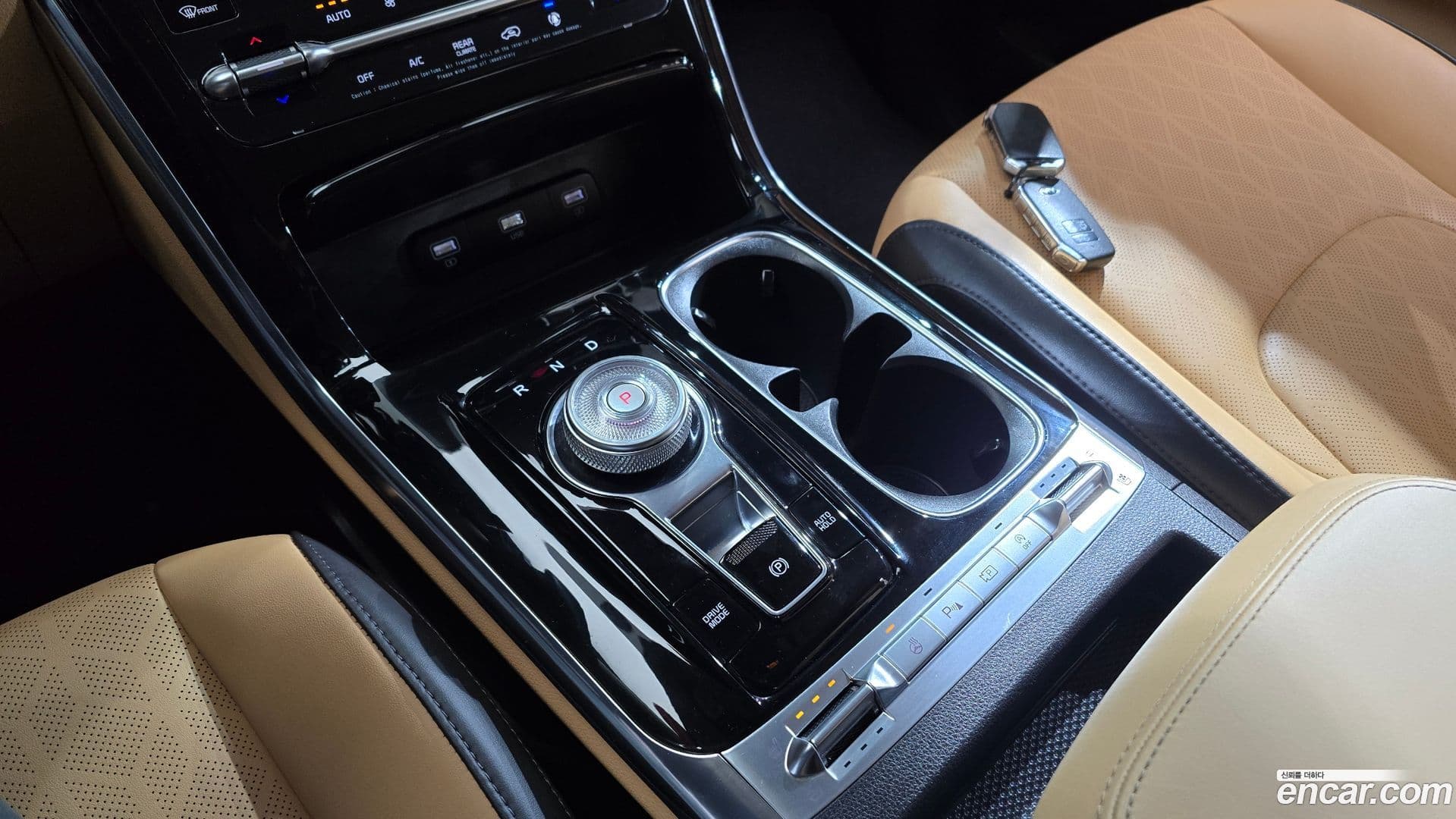 Main__Slider__Photo:Canival Kia 2020.10-8