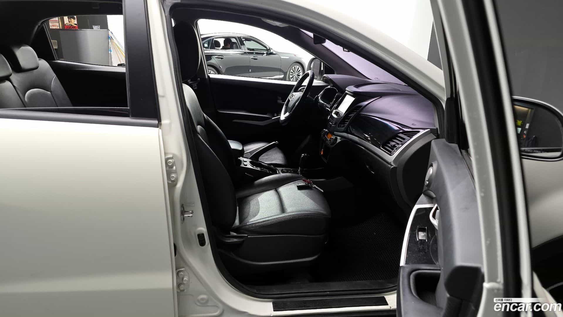 KORANDO KG_Mobility_Ssangyong 2018.2-OPTION-015