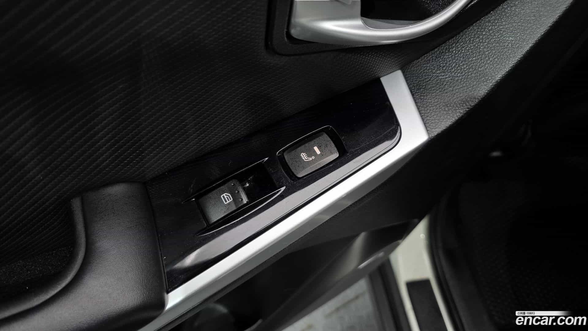 KORANDO KG_Mobility_Ssangyong 2018.2-OPTION-023