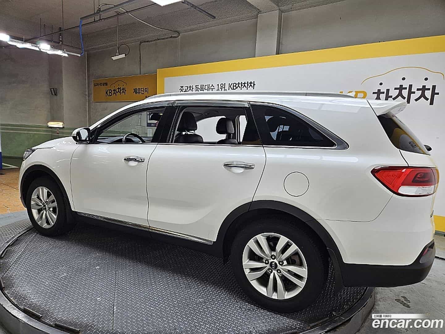 Sorento Kia 2016.3-OUTER-003