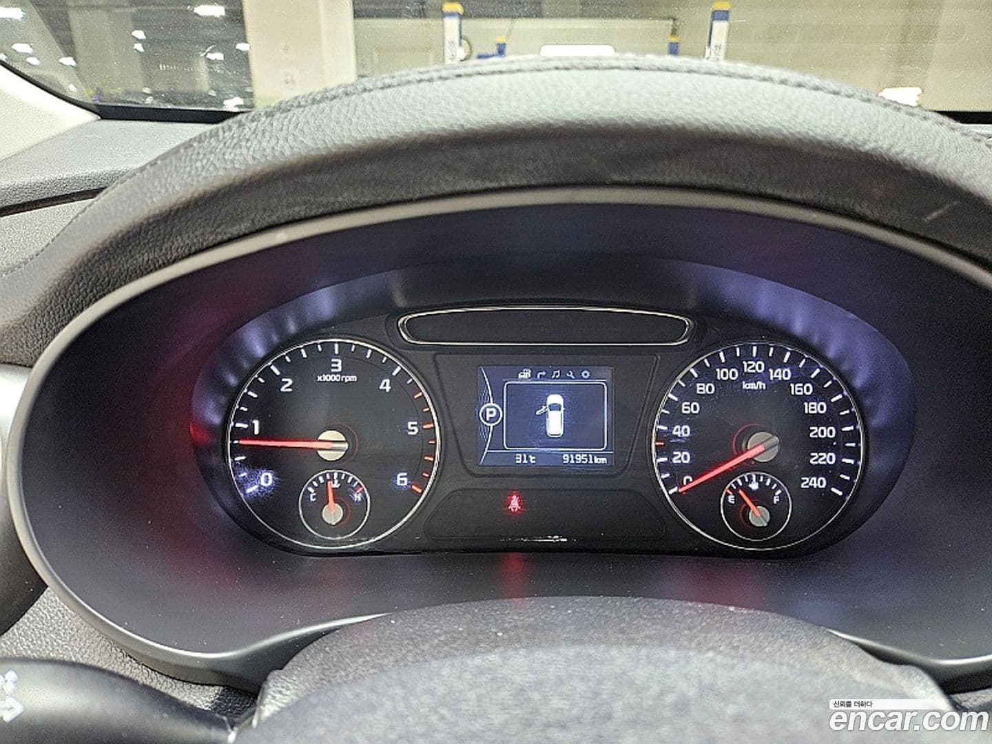 Main__Slider__Photo:Sorento Kia 2016.3-6