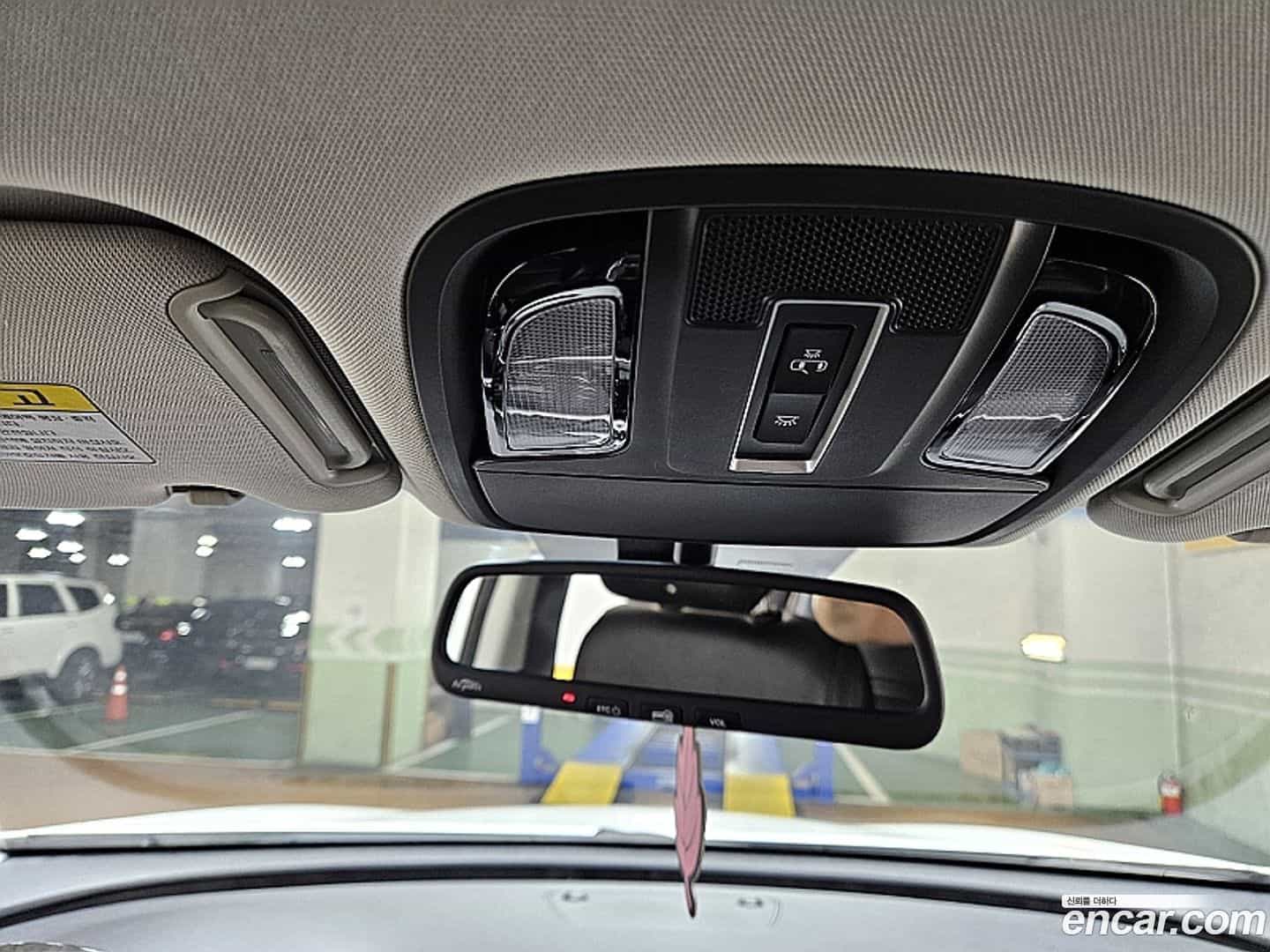 Sorento Kia 2016.3-OPTION-015