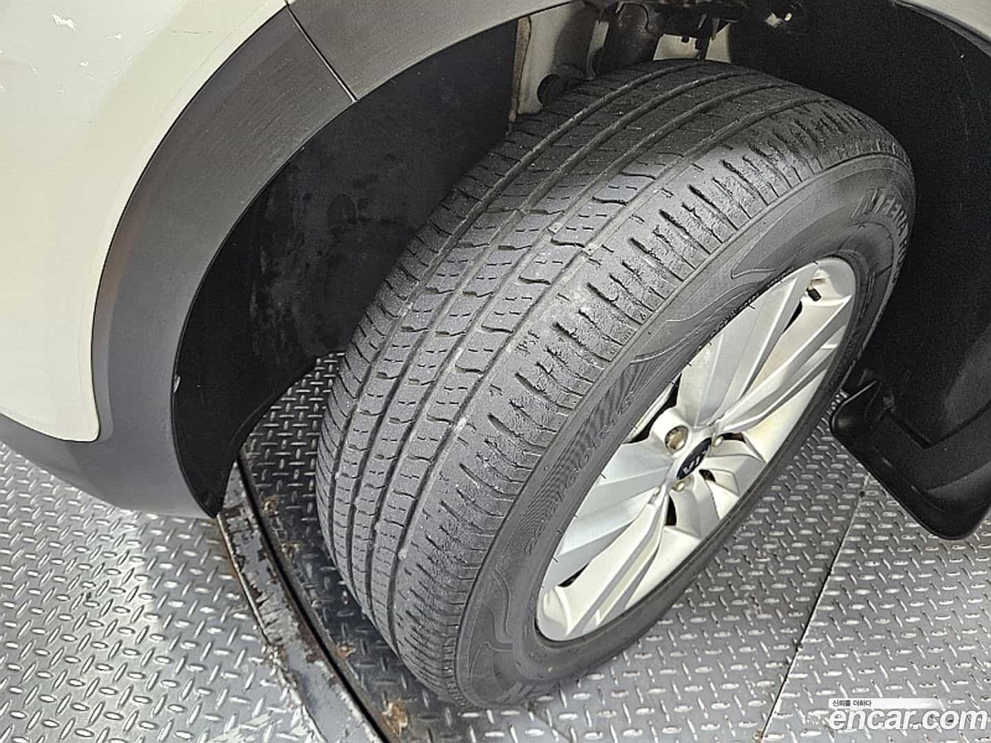 Sorento Kia 2016.3-OPTION-018