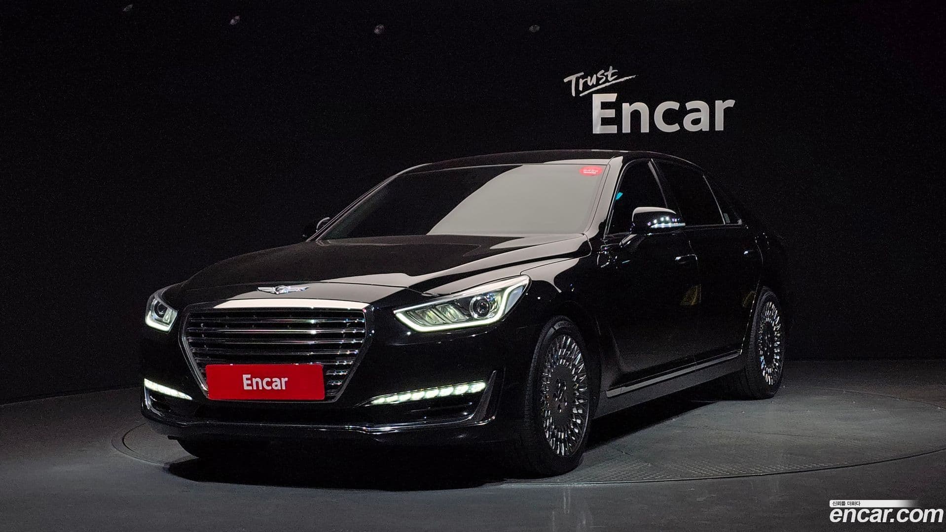 Main__Slider__Photo:EQ900 Genesis 2017.6-0