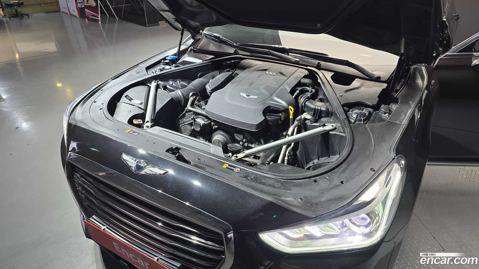 EQ900 Genesis 2017.6-INNER-006