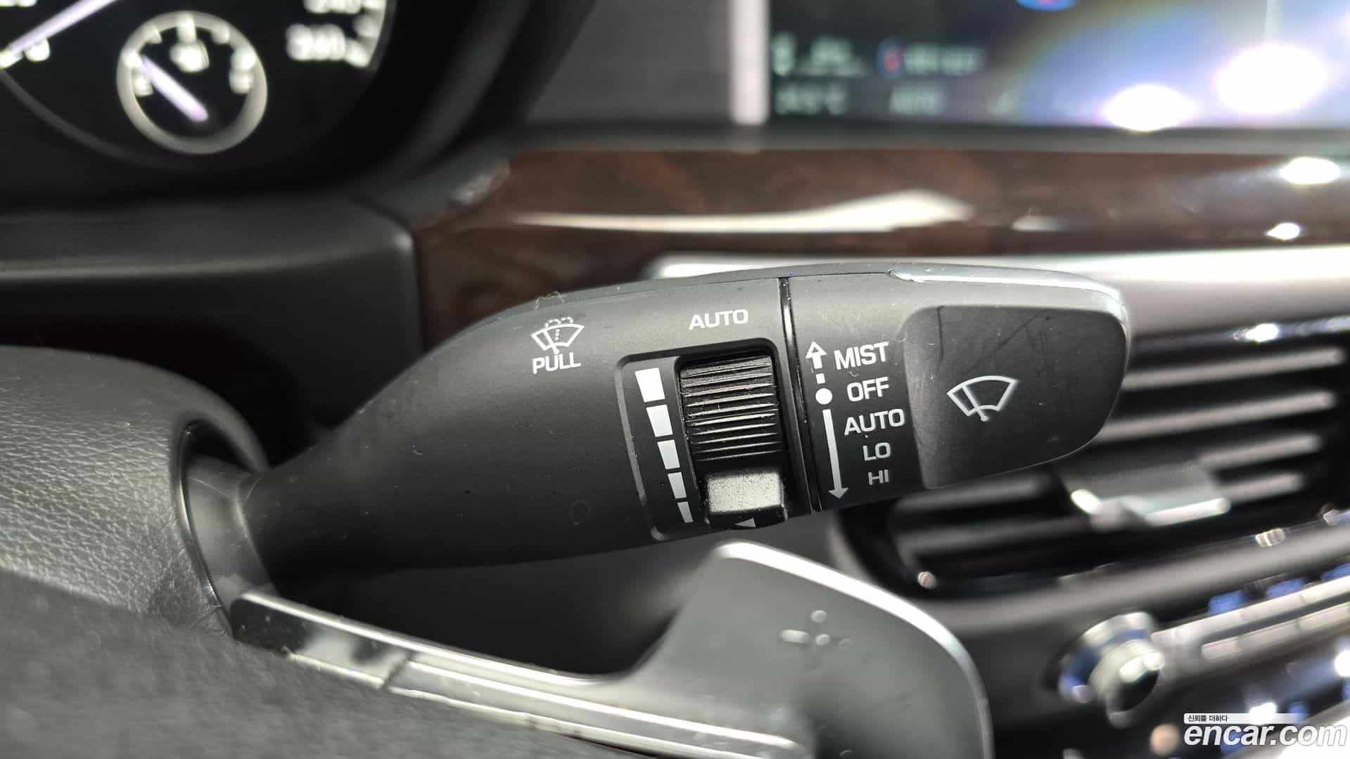 EQ900 Genesis 2017.6-OPTION-021