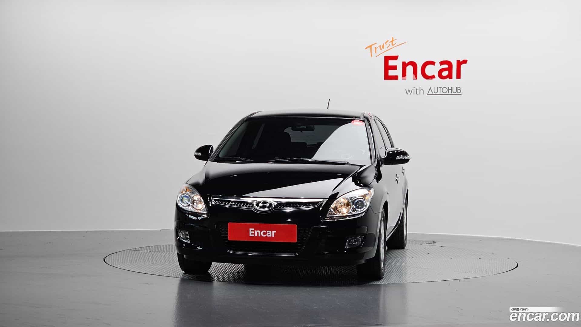 i30 Hyundai 2010.1-OUTER-003