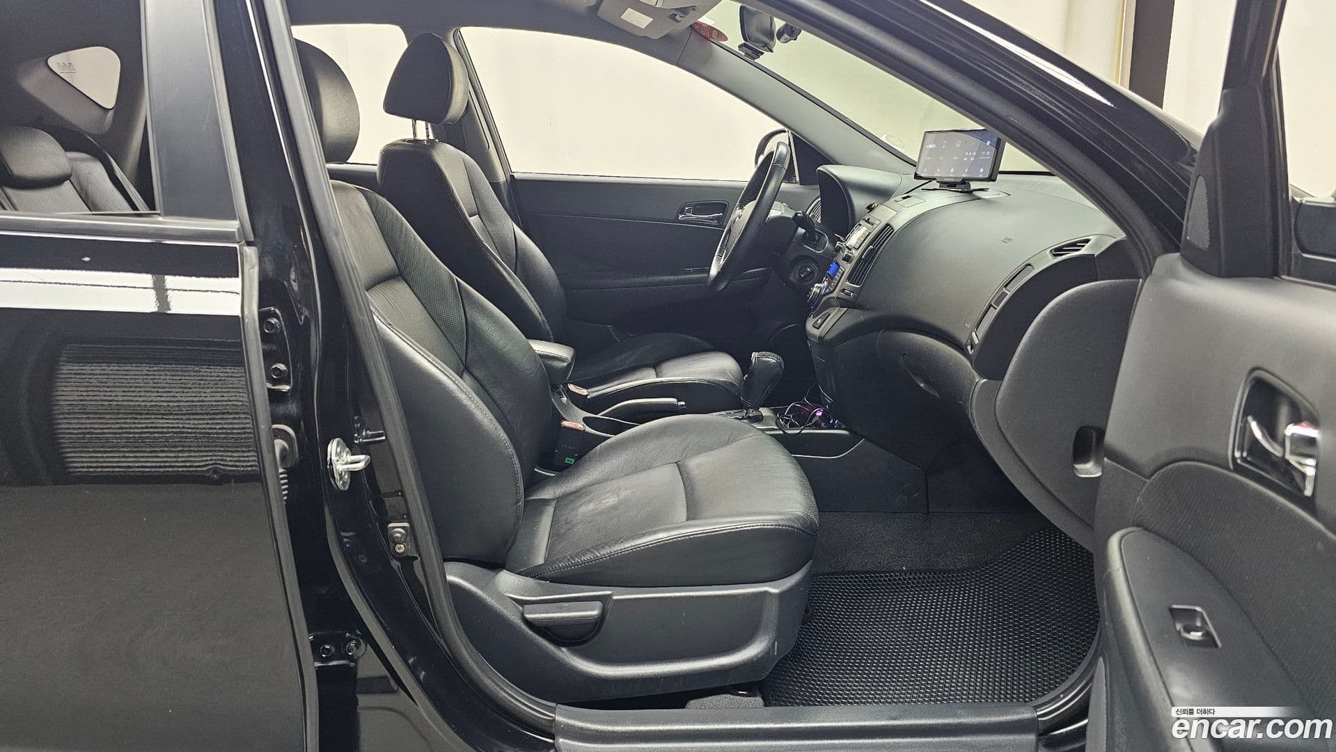 Main__Slider__Photo:i30 Hyundai 2010.1-10