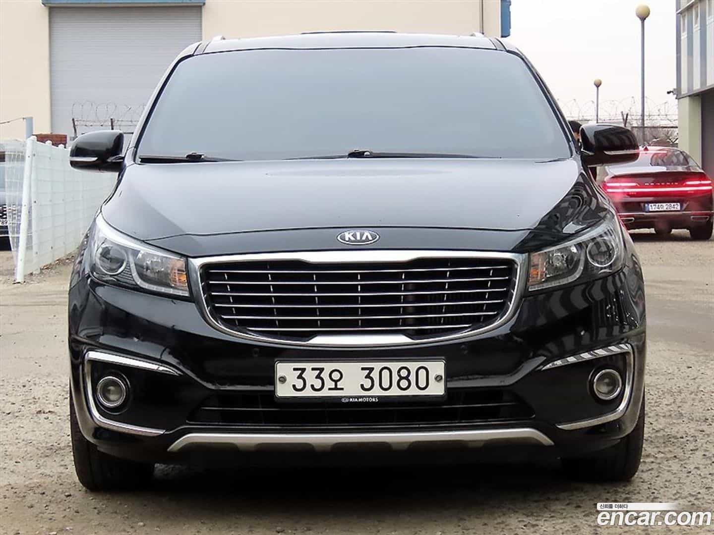 Canival Kia 2014.9-OUTER-001
