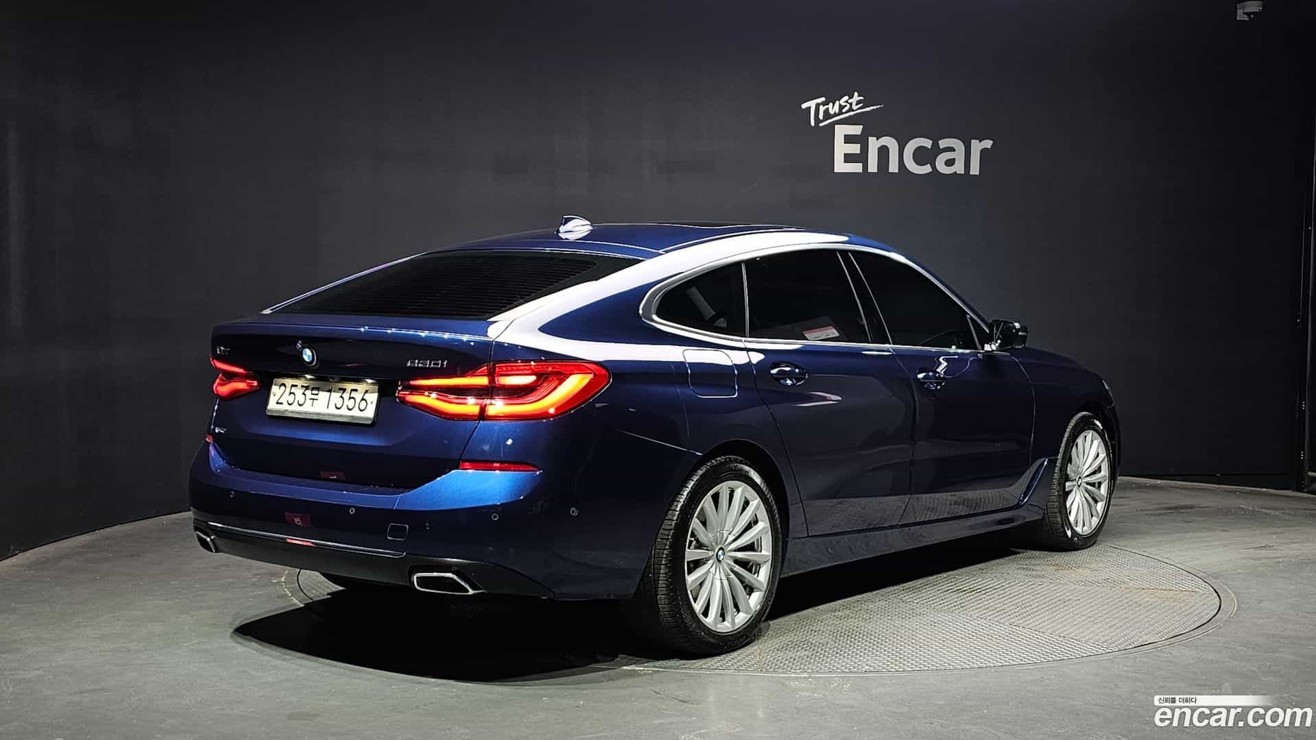 Gran Turismo BMW 2020.2-OUTER-002