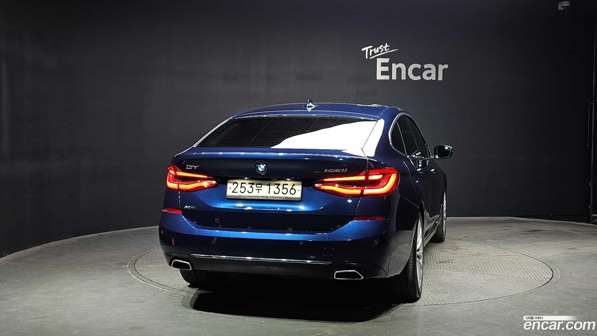 Gran Turismo BMW 2020.2-OUTER-004