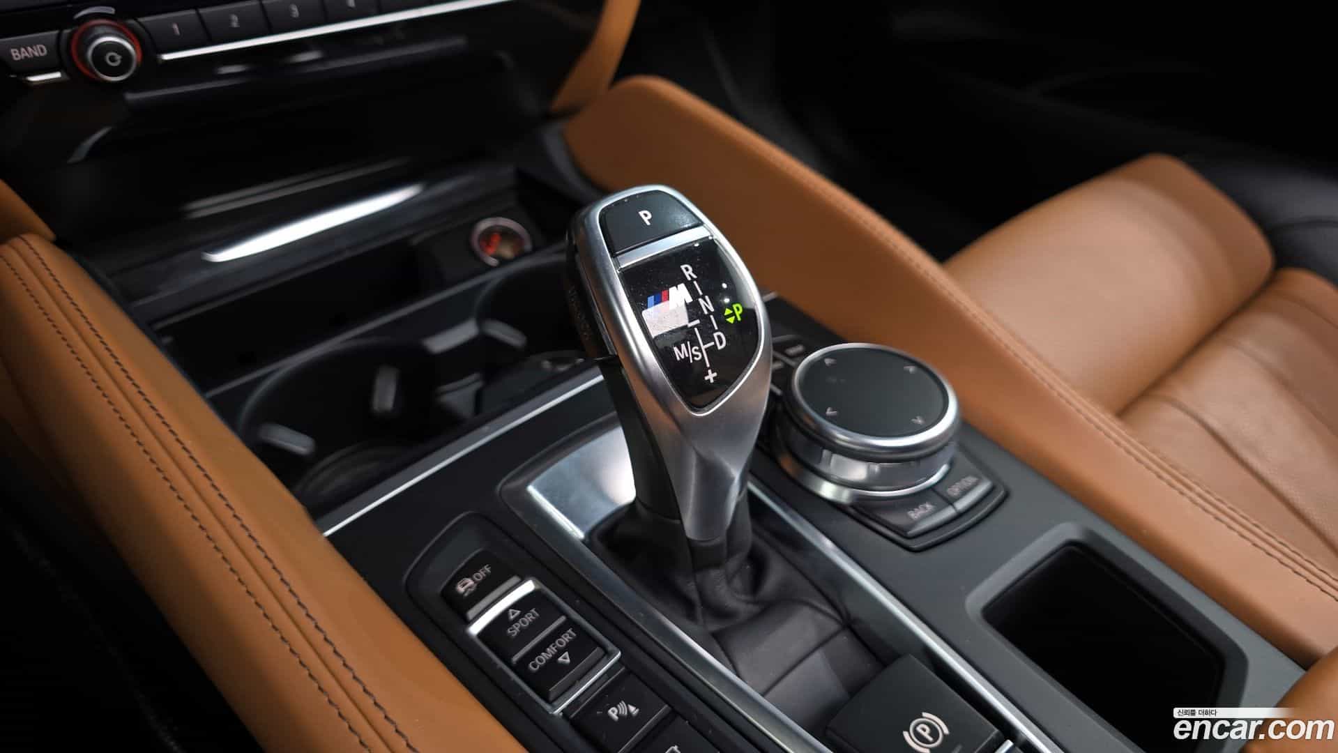 X6 BMW 2017.3-INNER-009