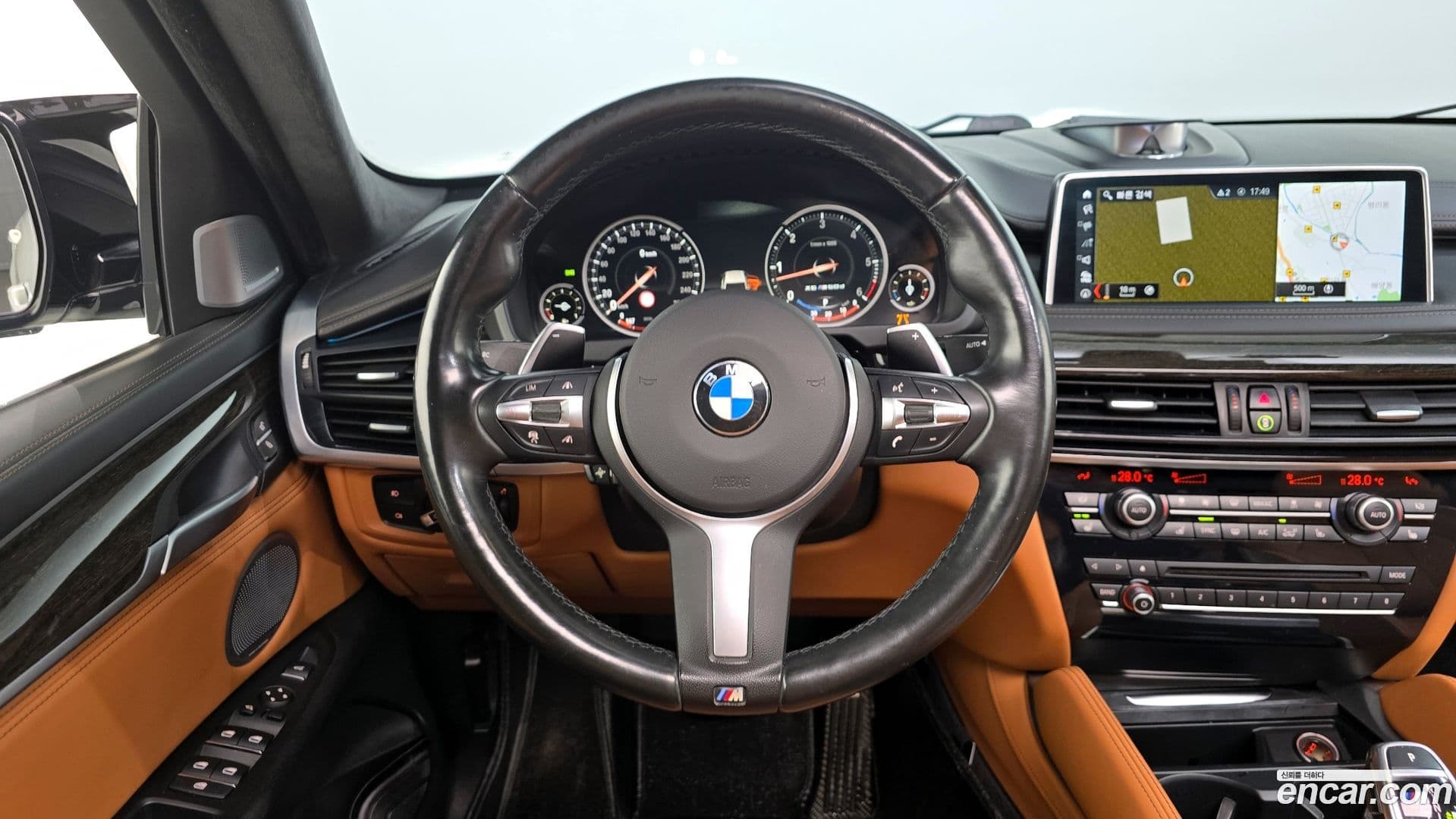 Main__Slider__Photo:X6 BMW 2017.3-12