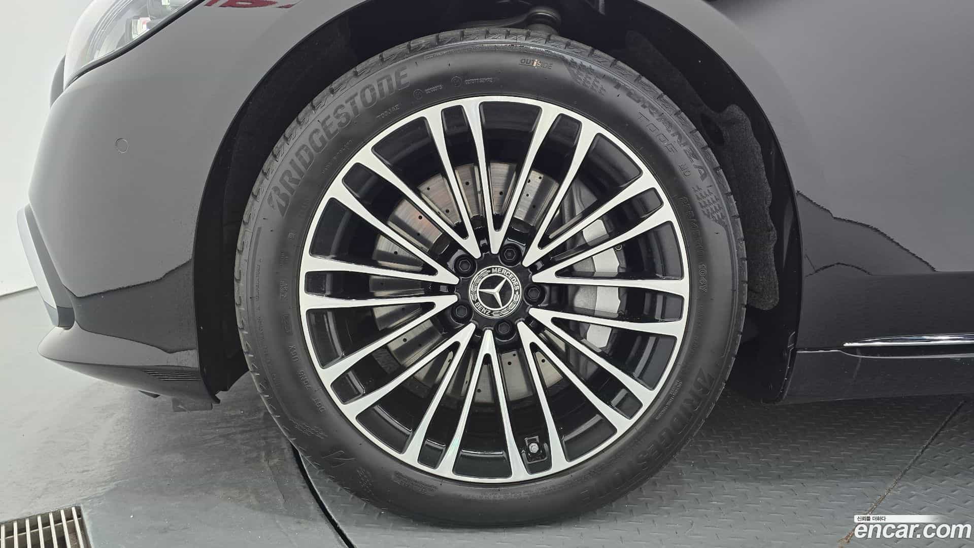 S-Class Mercedes-Benz 2024.5-OUTER-005