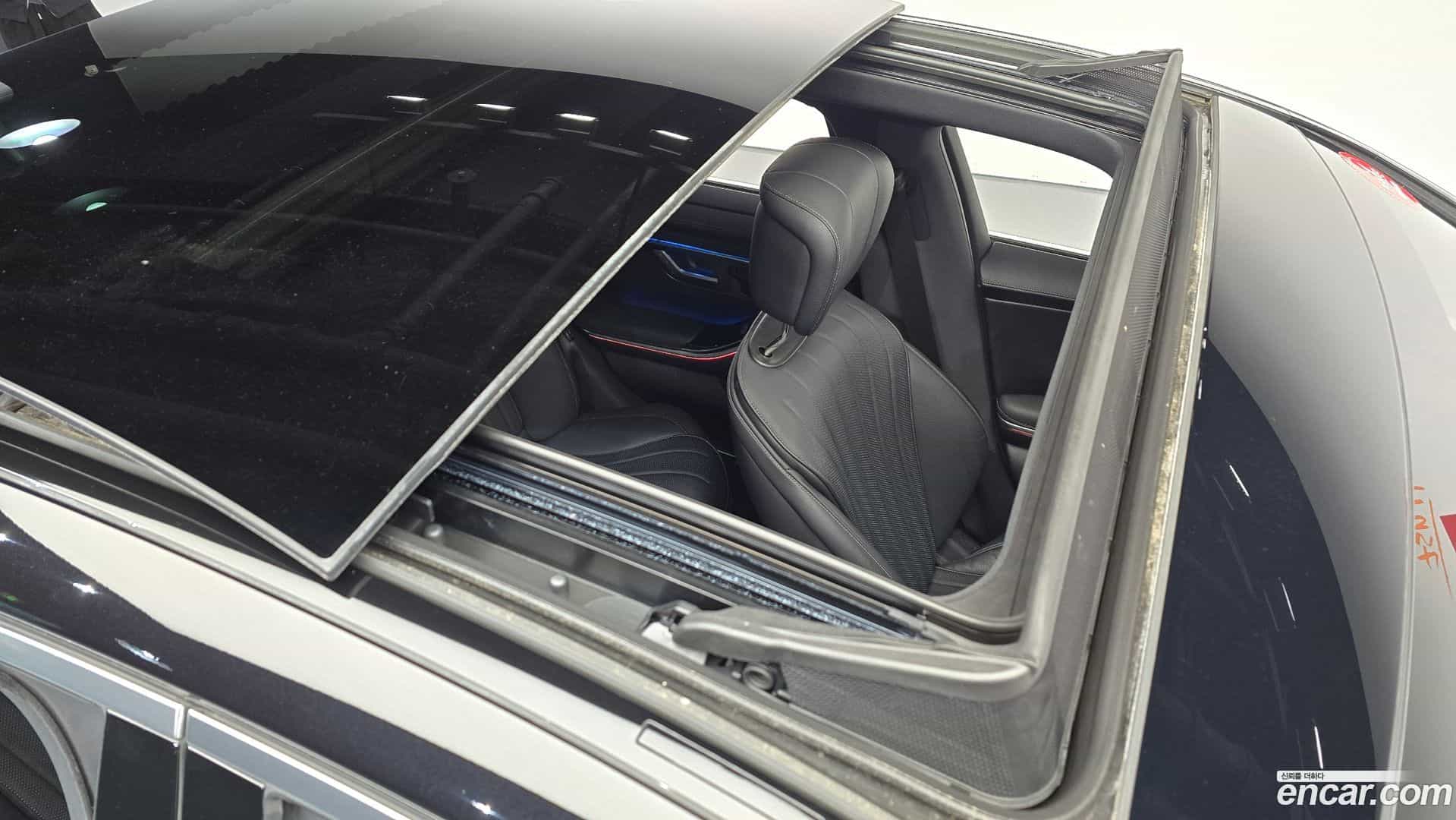 S-Class Mercedes-Benz 2024.5-OPTION-021