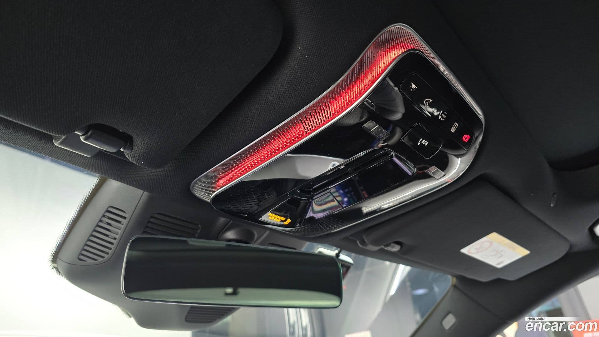 Main__Slider__Photo:S-Class Mercedes-Benz 2024.5-17