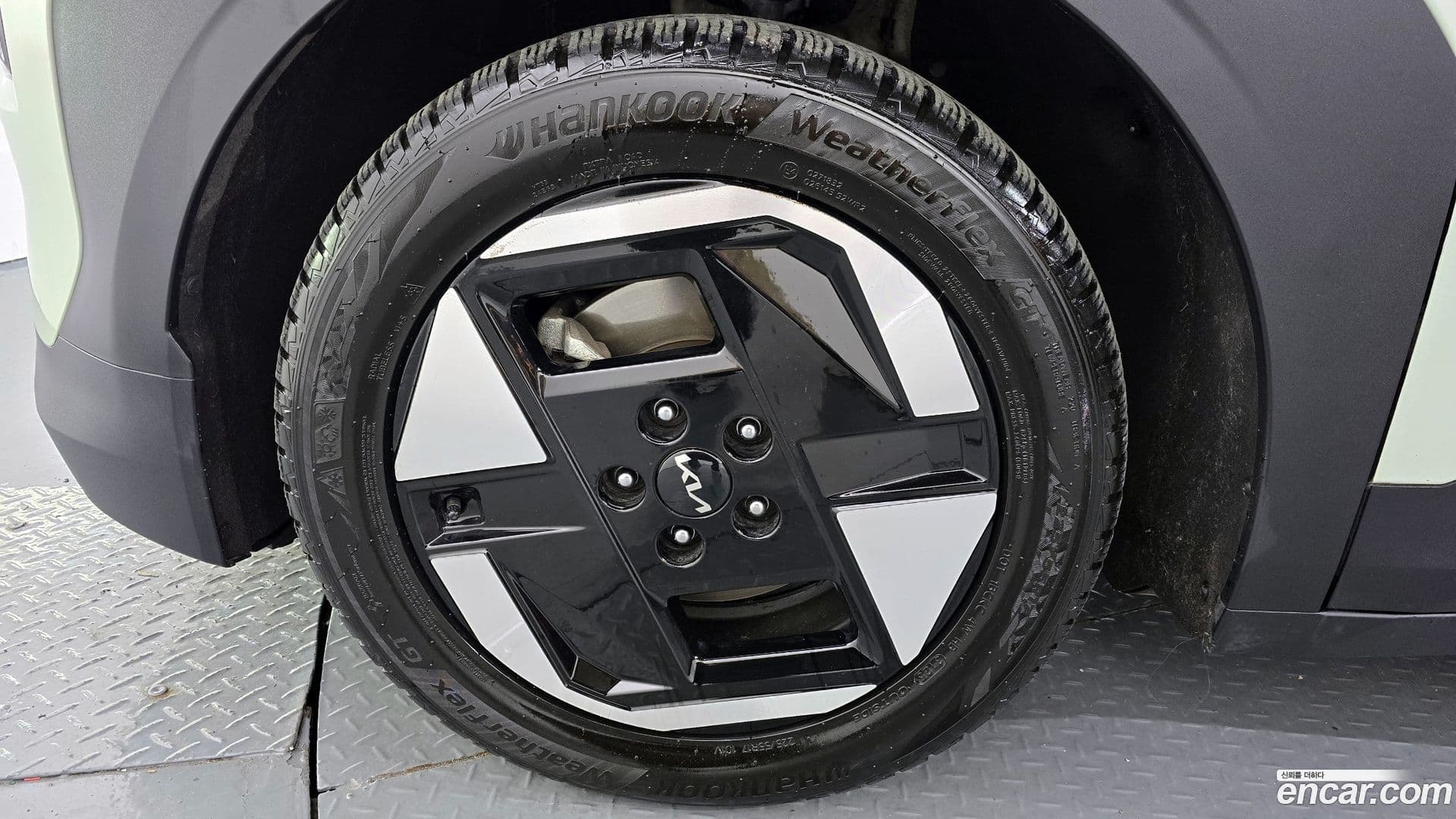 Main__Slider__Photo:EV3 Kia 2024.9-4