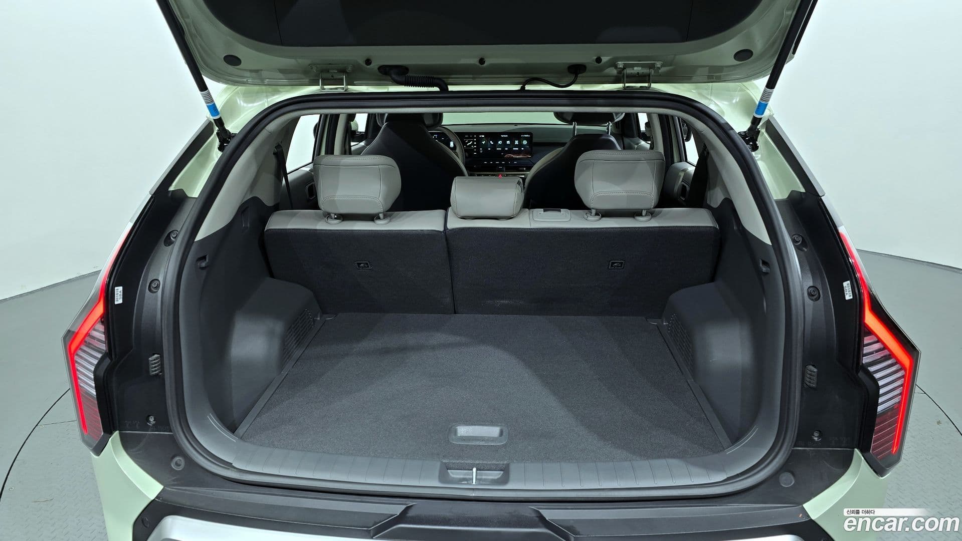 Main__Slider__Photo:EV3 Kia 2024.9-19