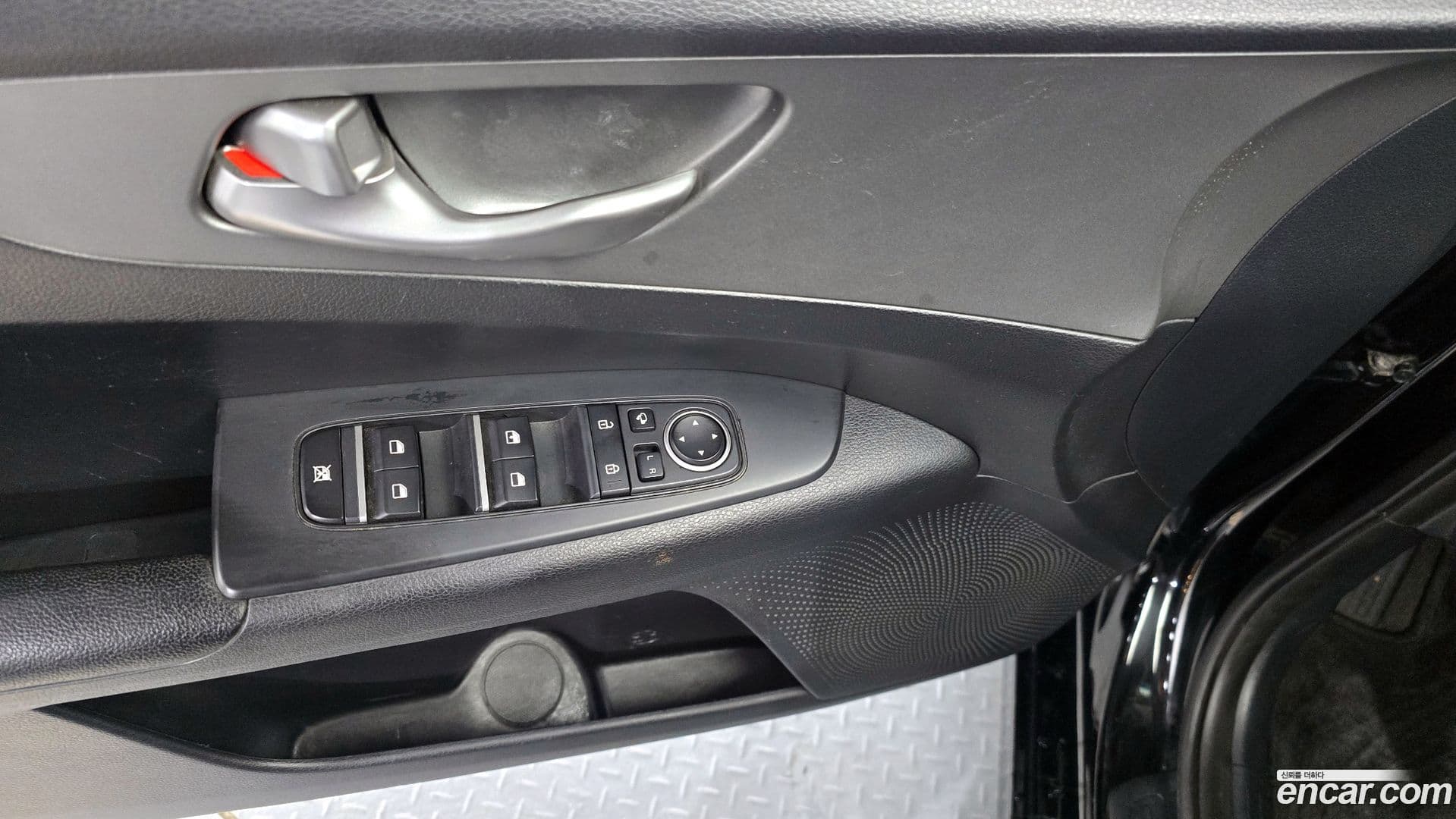 Main__Slider__Photo:K3 Kia 2021.0-13