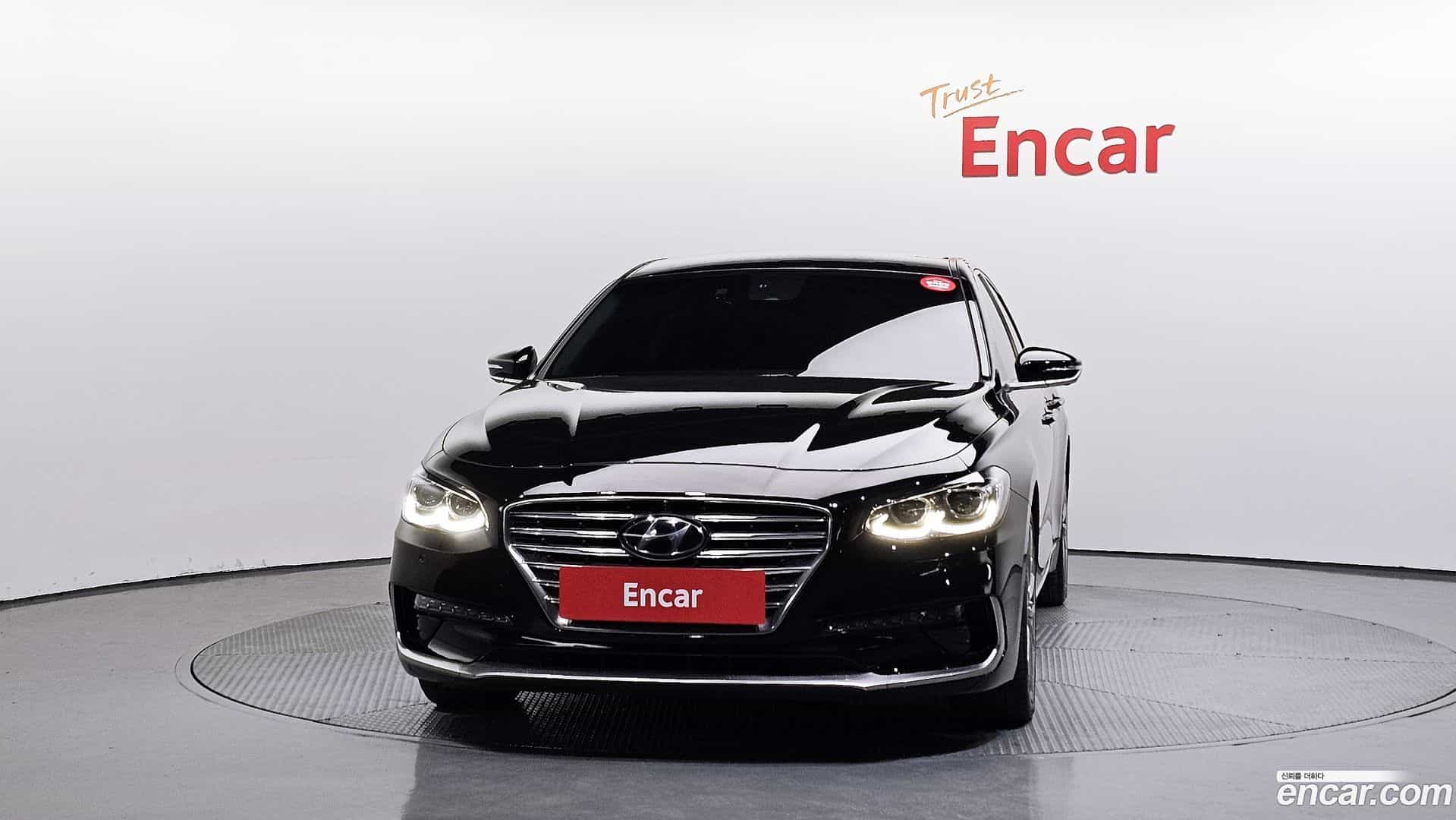 Grandeur Hyundai 2018.10-OUTER-003