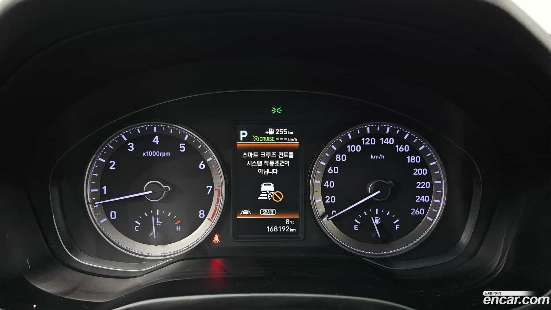 Grandeur Hyundai 2018.10-INNER-008