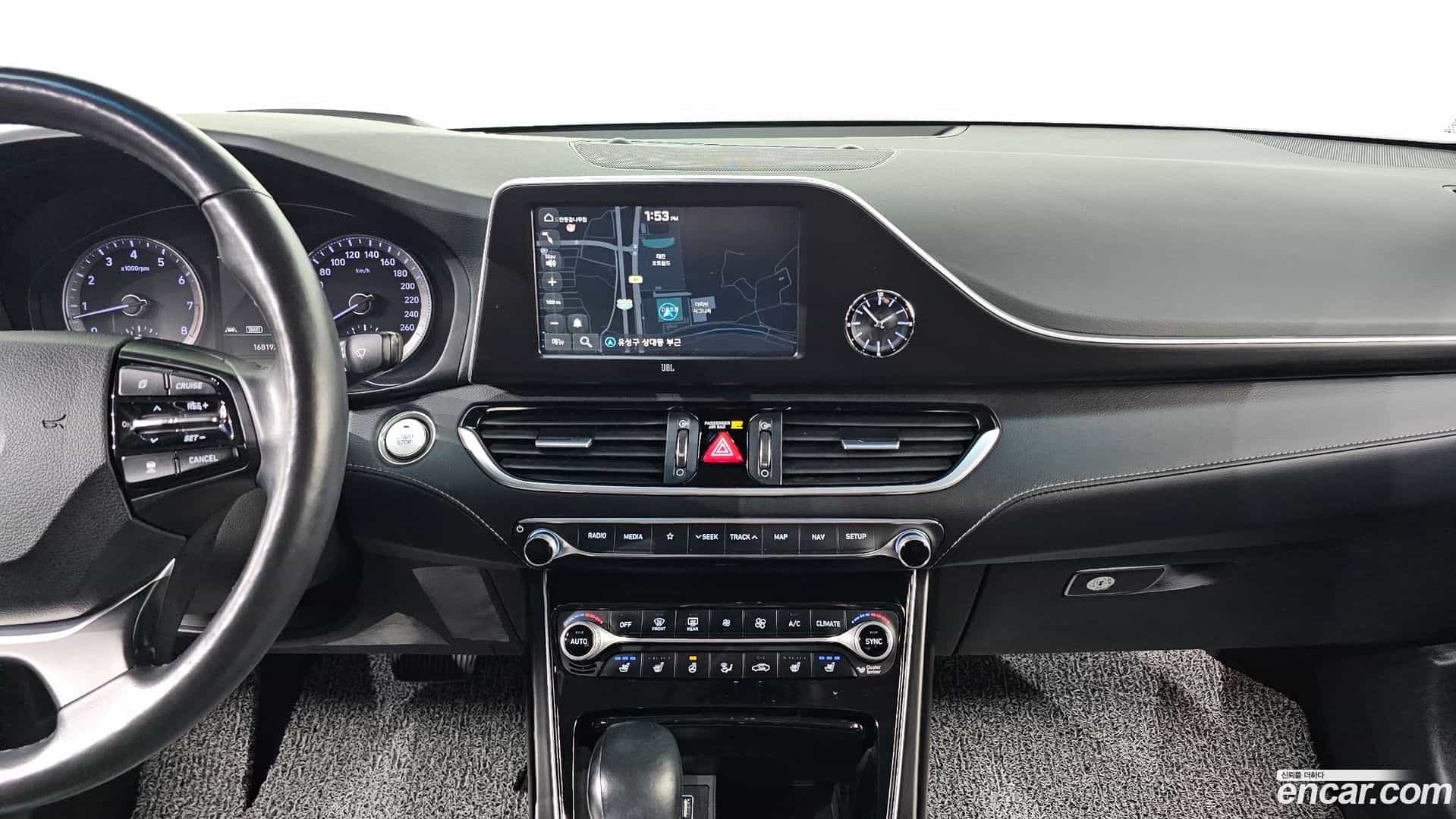 Grandeur Hyundai 2018.10-OPTION-021