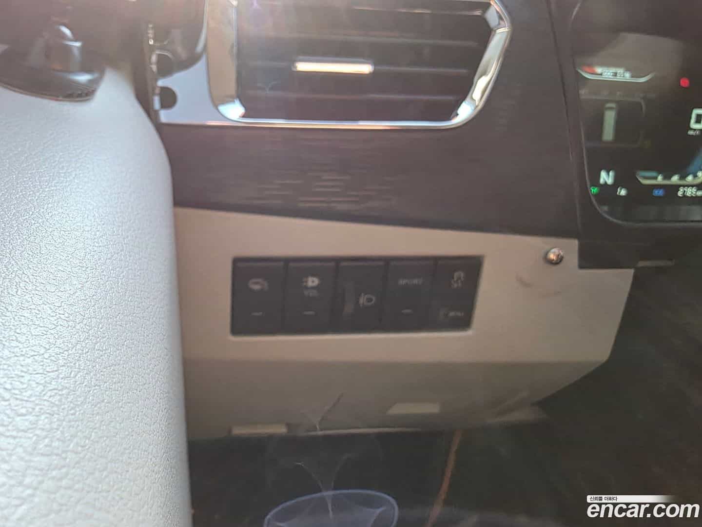 ET Van Xin yuan 2025.6-OPTION-015