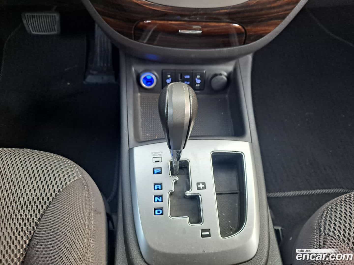 Santafe Hyundai 2009.11-INNER-009