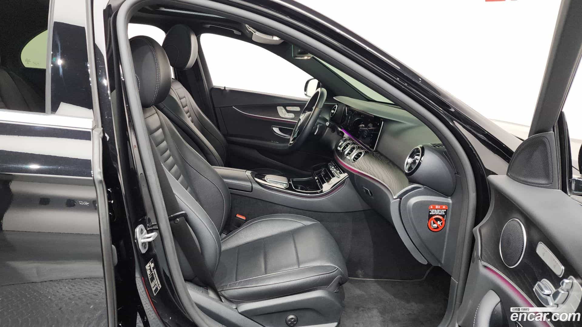 E-Class Mercedes-Benz 2022.1-OPTION-015