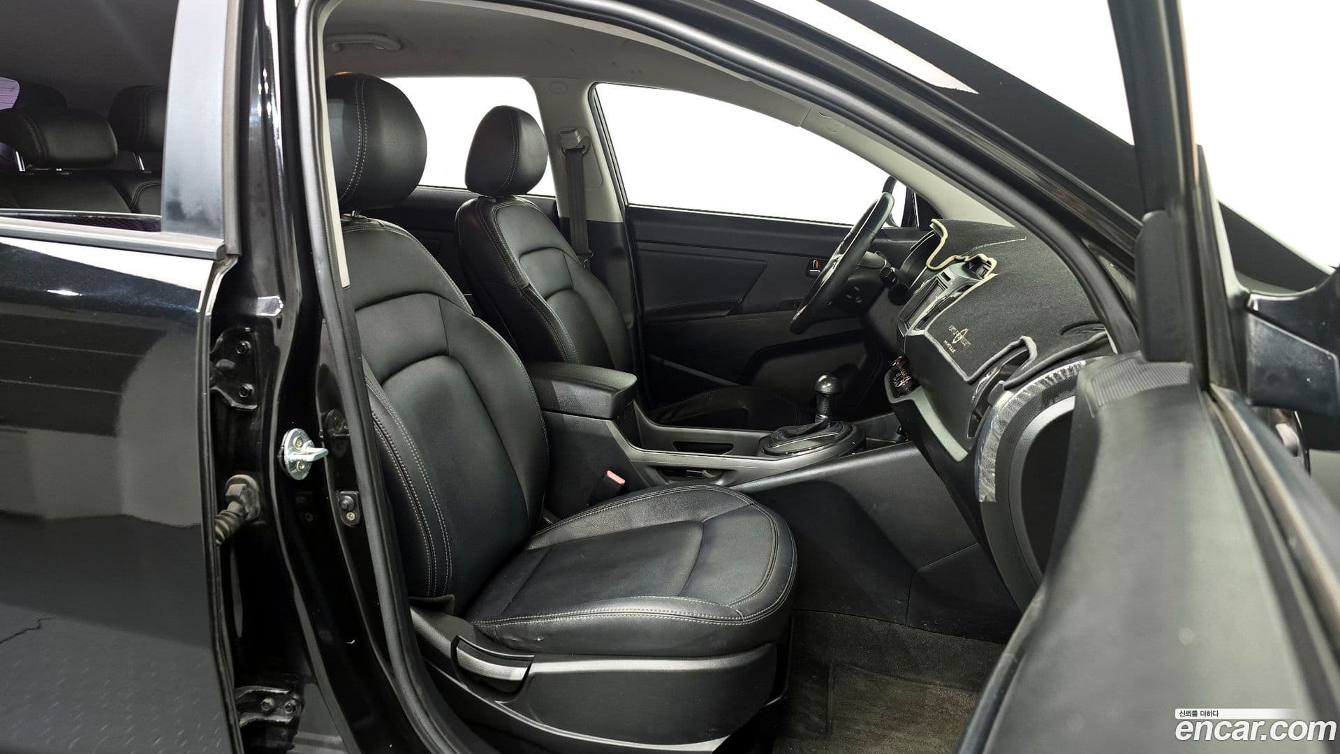 Main__Slider__Photo:Sportage Kia 2012.8-9