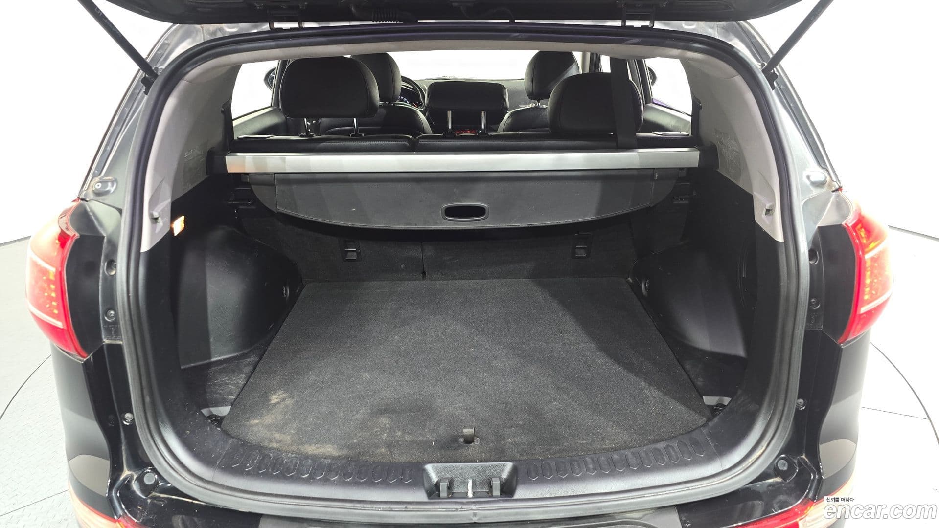 Main__Slider__Photo:Sportage Kia 2012.8-19