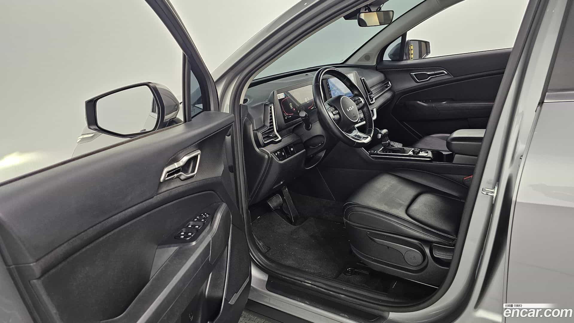 Sportage Kia 2023.5-INNER-010