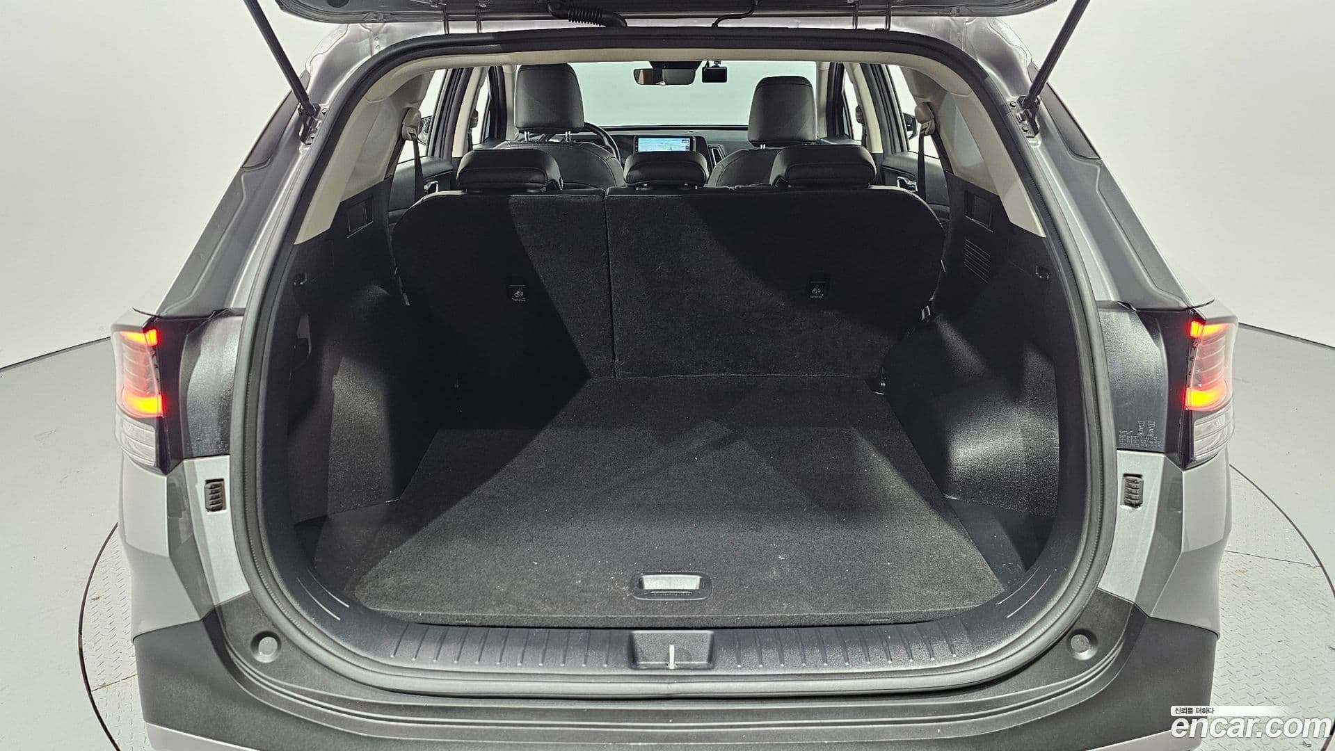 Main__Slider__Photo:Sportage Kia 2023.5-19