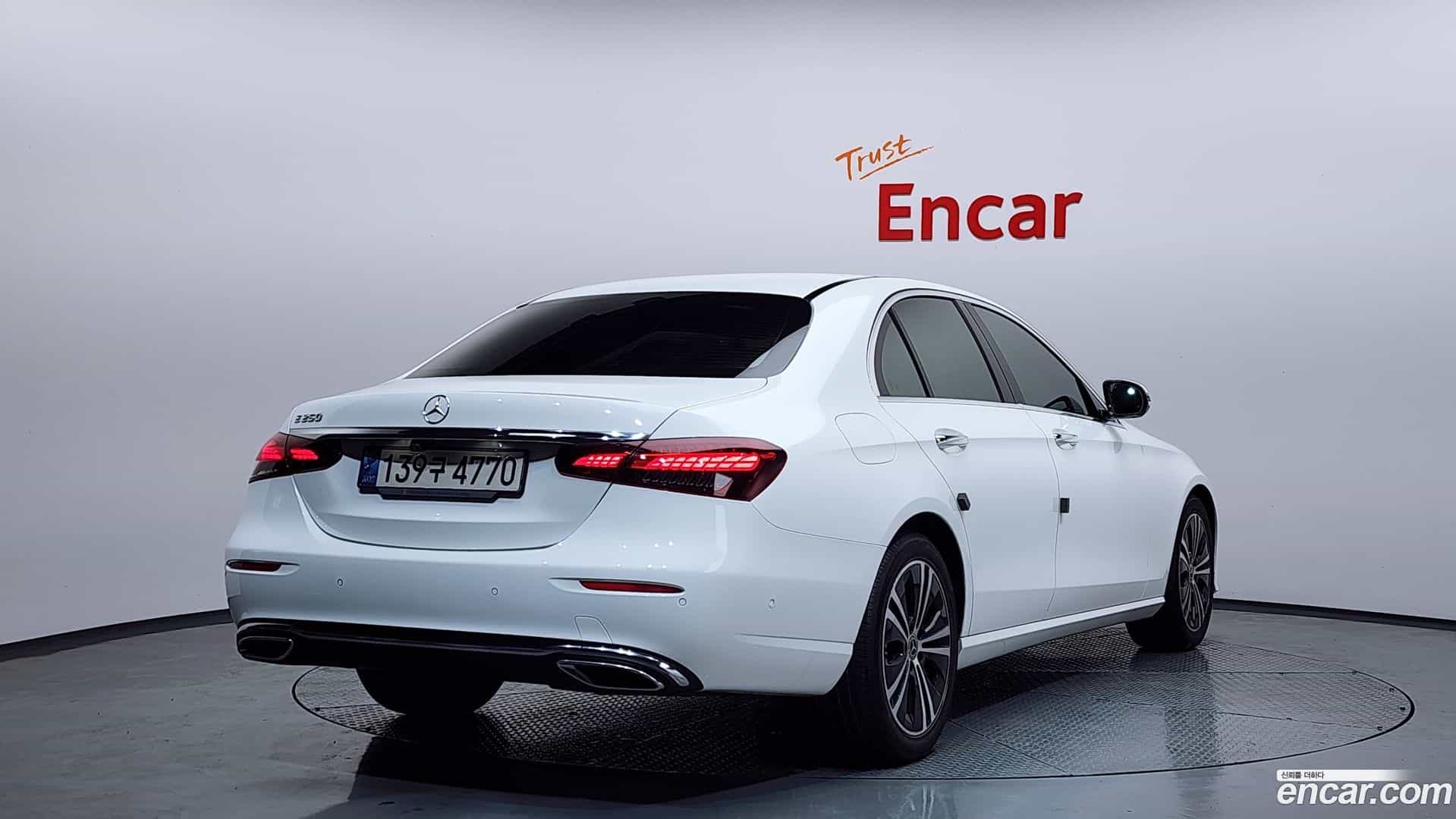 E-Class Mercedes-Benz 2021.3-OUTER-002