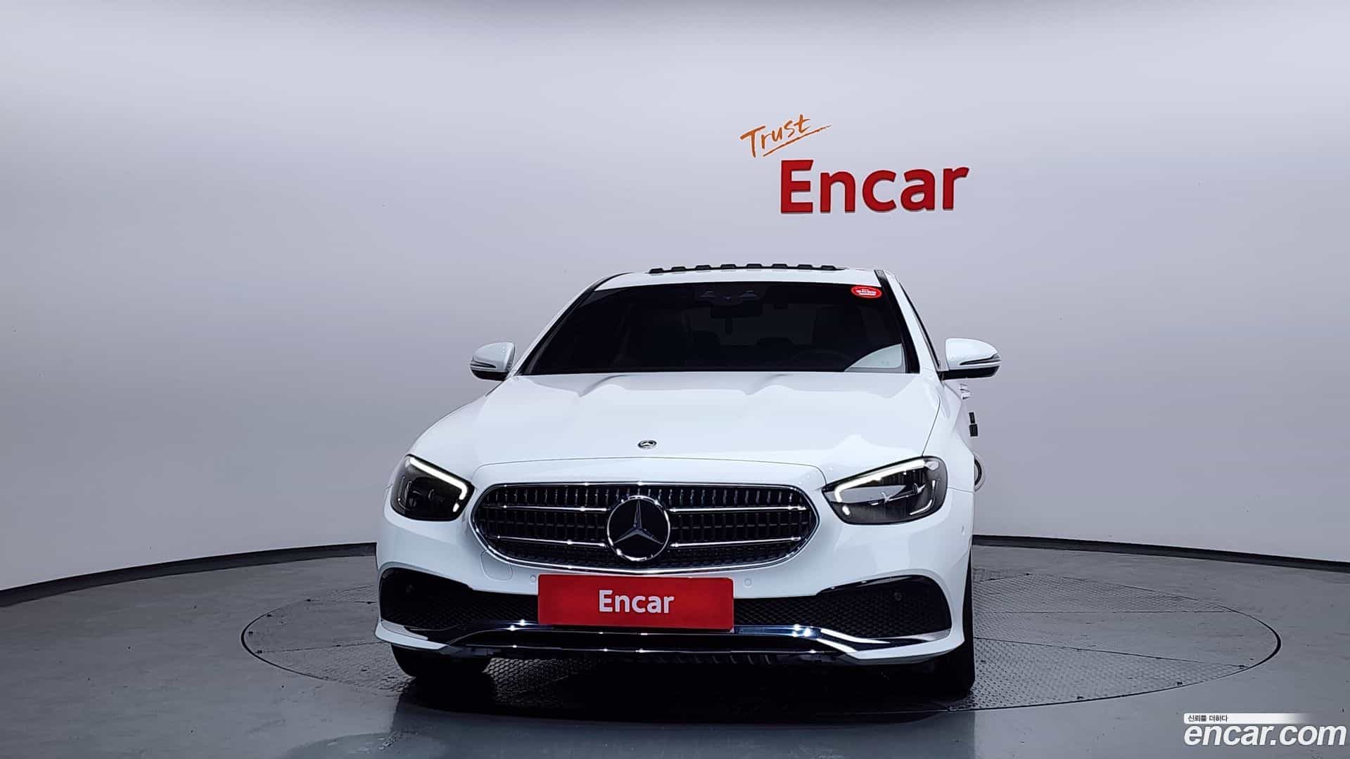 E-Class Mercedes-Benz 2021.3-OUTER-003