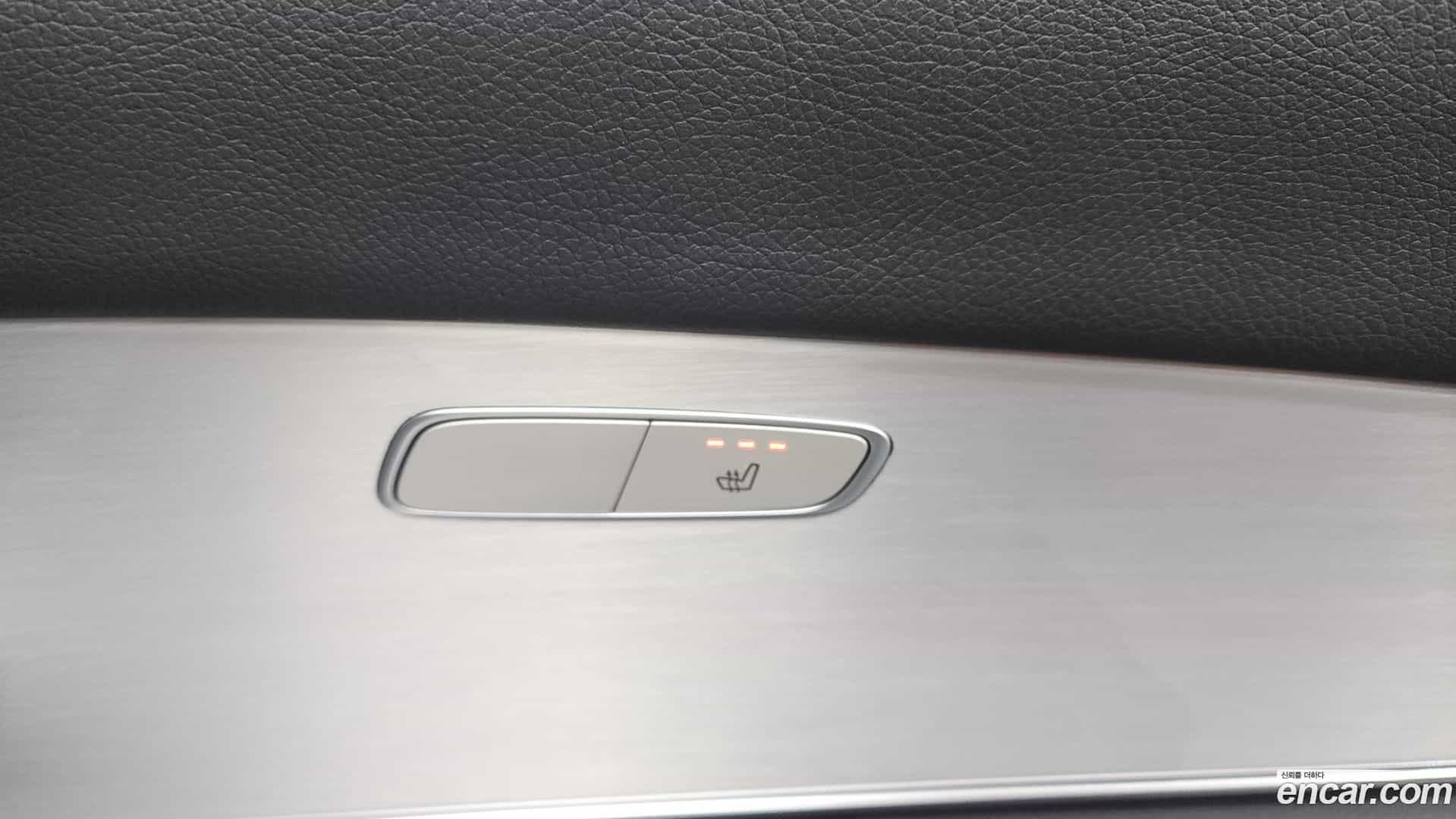 E-Class Mercedes-Benz 2021.3-OPTION-023