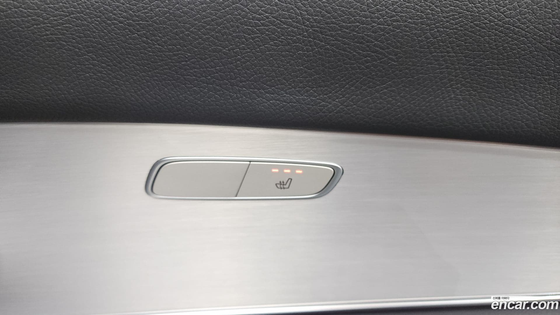 Main__Slider__Photo:E-Class Mercedes-Benz 2021.3-18